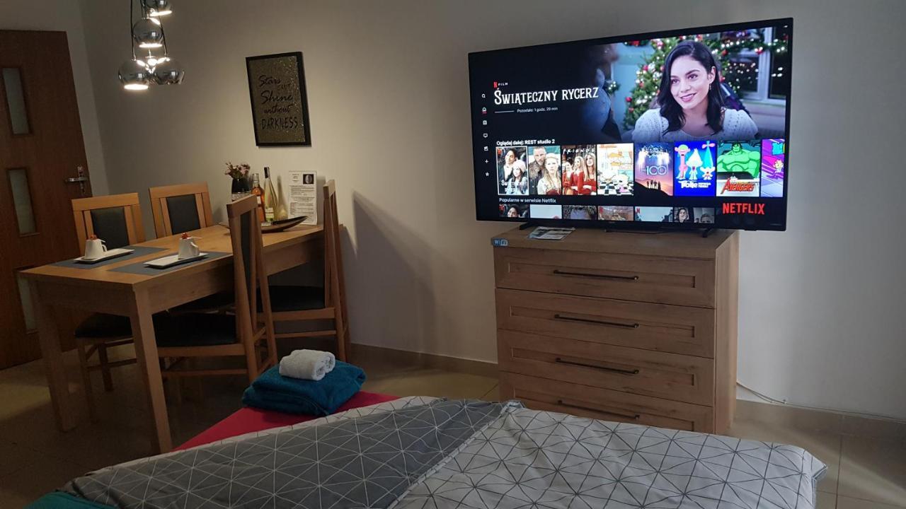 Apartamenty Rest Studio Self Check-In 24H Bytom Esterno foto
