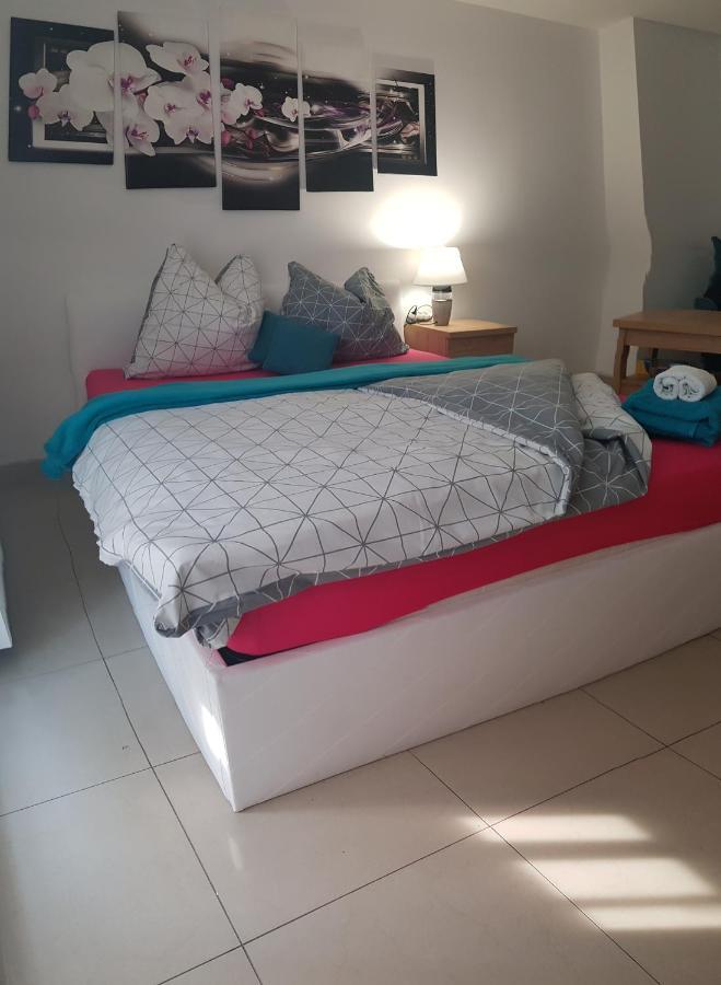 Apartamenty Rest Studio Self Check-In 24H Bytom Esterno foto
